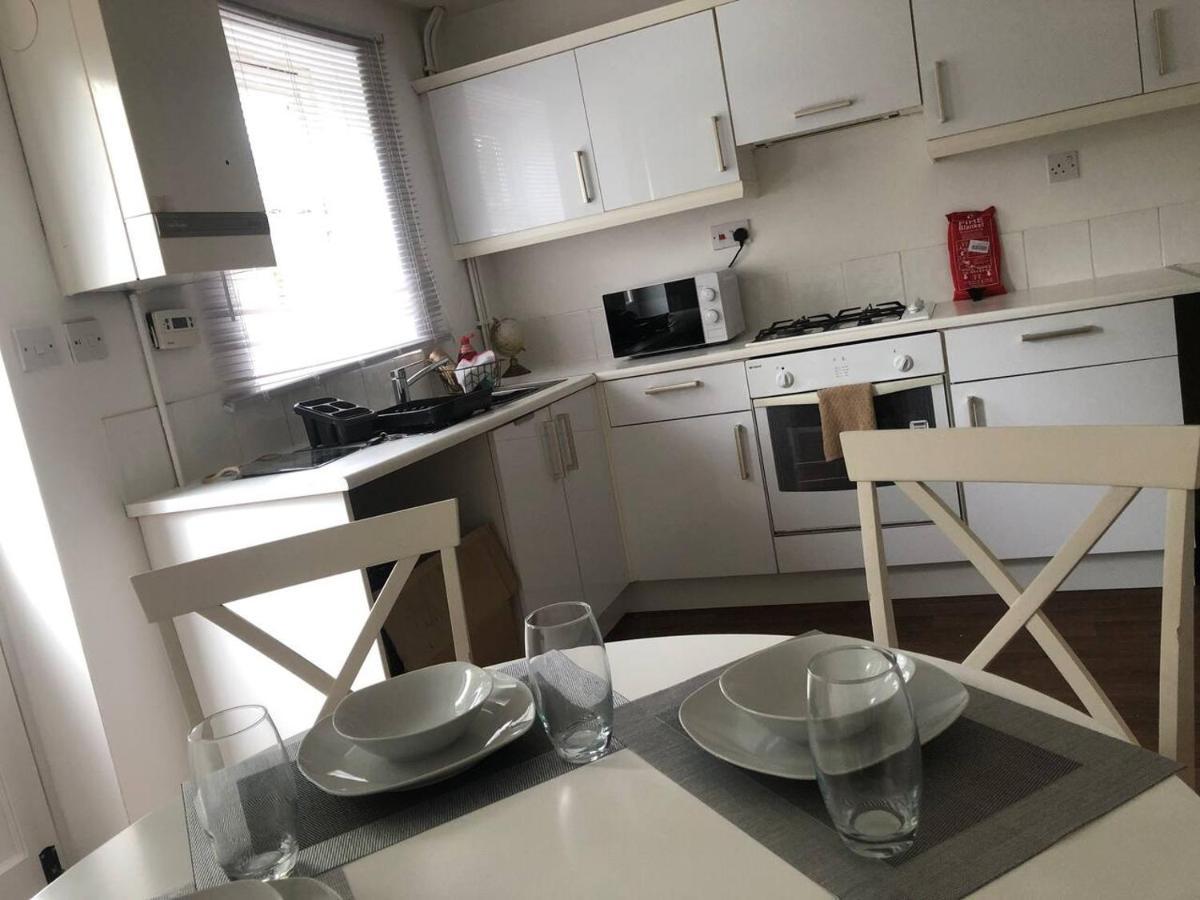 Bluebell House 2 Bedroom With Parking And Garden Scunthorpe Extérieur photo