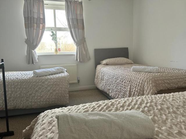 Bluebell House 2 Bedroom With Parking And Garden Scunthorpe Extérieur photo